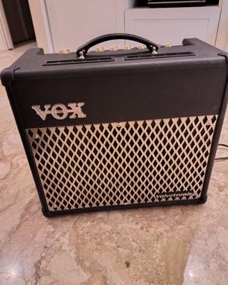 Amplificatore Vox Valvetronix vt30
