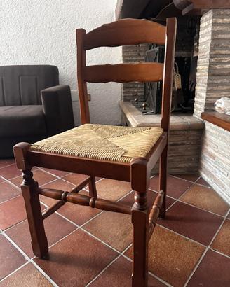 6 seggiole impagliate di legno massello