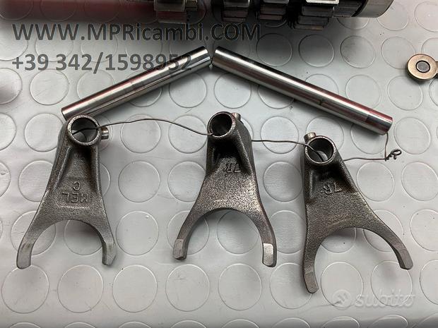 Testata Complète Pour Honda CBR 1000 RR 2004-2005 – Pièce D’occasion En Bon état