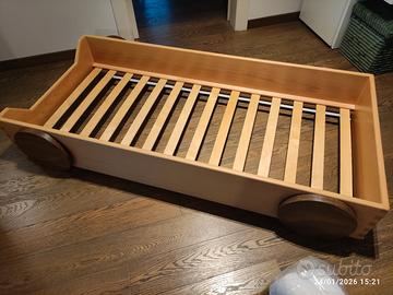 Letto montessoriano 