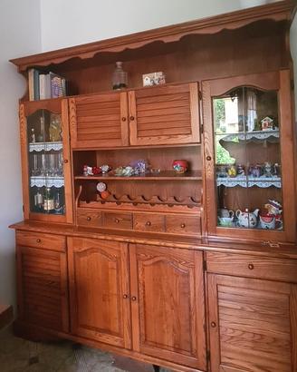 Vetrina, credenza