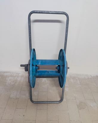 Avvolgi tubo da giardino