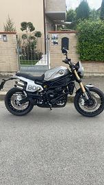 Benelli Leoncino 800 Trail