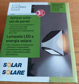 Lampada LED a energia solare NUOVA