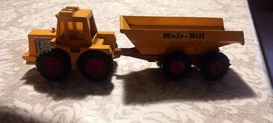 giocattolo trattore con rimorchio 