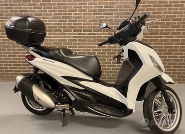 Piaggio Beverly 300 i.e. HPE