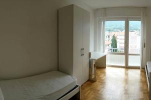 Vicino al centro e Mesiano posto in stanza doppia