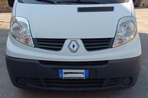 Furgone Renault 2500 6 posti con cassone