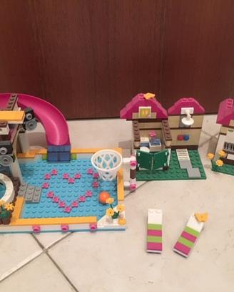 Lego Friends 41008 Piscina Heartlake City Pool