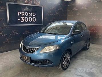 Lancia Ypsilon 1.0 FireFly 5 porte S&S Hybrid Gold