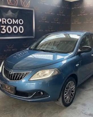 Lancia Ypsilon 1.0 FireFly 5 porte S&S Hybrid Gold