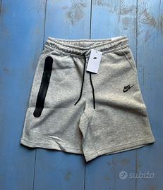Pantaloncini Nike Tech fleece taglia M/ Shorts