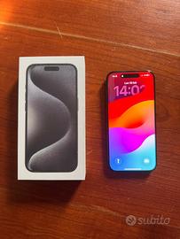 IPhone 15 Pro nero