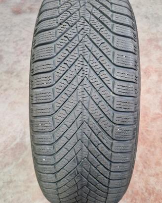 4 gomme Pirelli cinturato 215/55 R18 99H M+S