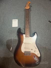 Chitarra Elettrica ASAHI tipo Stratocaster