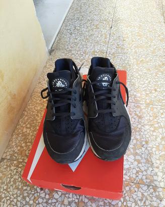 Scarpe nike huarache taglia 39 originali