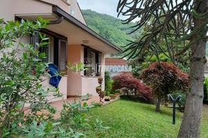 VILLA INDIPENDENTE CON AMPIO GIARDINO PRIVATO-CORT