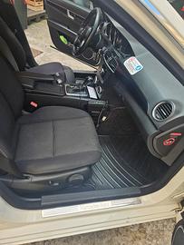 MERCEDES  C220  