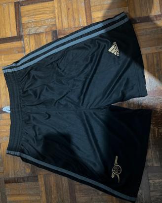 Arsenal pantaloncino away 22-23