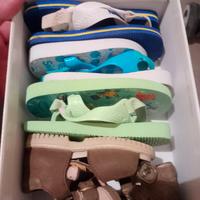 In blocco infradito e scarpine dal 19 al 24