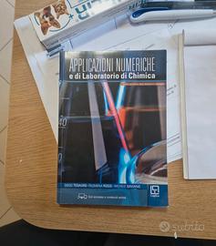 Applicazioni numeriche e di laboratorio di chimica