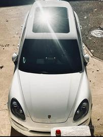 PORSCHE CAYENNE 245CV