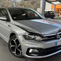 Volkswagen Polo 1.0 benzina Rline 95CV euro6D 2021