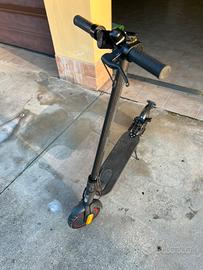 Xiaomi pro 2 monopattino scooter elettrico