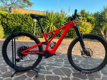 SPECIALIZED TURBO LEVO SL COMP.   KM 915