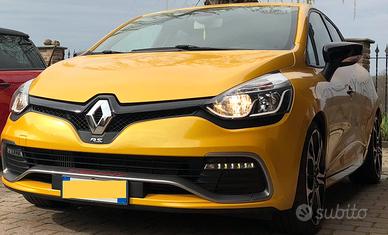 Renault clio 4 Rs Trophy