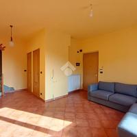 5 LOCALI A SAVIGNONE