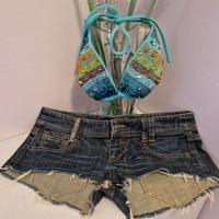 Shorts Bershka taglia S con passante strass