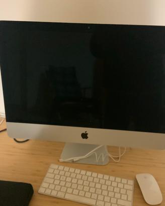 Apple mac 22” anno 2016