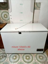 Congelatore a pozzetto