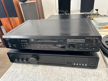 Sony Minidisc deck MDS-JE 520 lettore mini disc