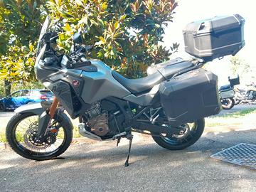 Africa Twin 2023 unico proprietario 