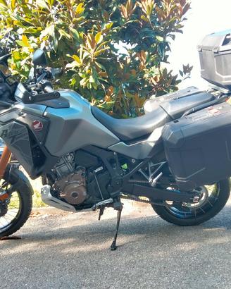 Africa Twin 2023 unico proprietario 