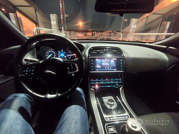 jaguar XE R-sport  aut. 99k km!!!