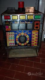 slot machine vintage