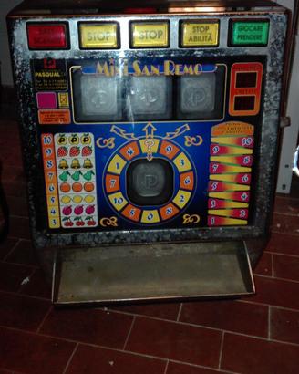 slot machine vintage