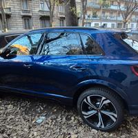 Audi Q3 45 TFSI S-tronic, Black Identity, S-line