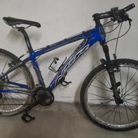 Mountain bike donna
