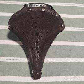 Sella cuoio d'epoca anni 20-30