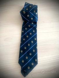 Cravatta pura seta con logo FISI