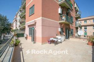 AMPIO TRILOCALE CON TERRAZZO, LUMINOSO!