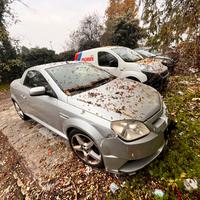 Opel tigra twintop incidentata