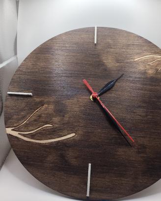 Orologio in legno personalizzato 