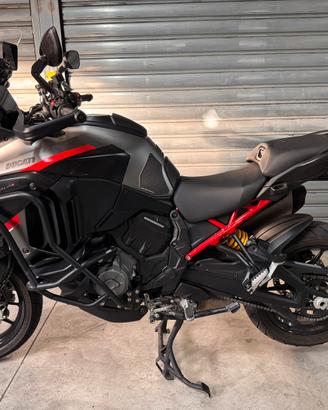 Ducati Multistrada V4 Gand Tour 2025