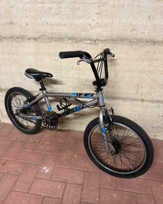 Bici BMX Doublezz 24” Argento 2025