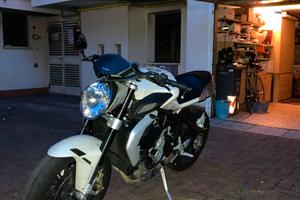 MV Agusta Brutale 675